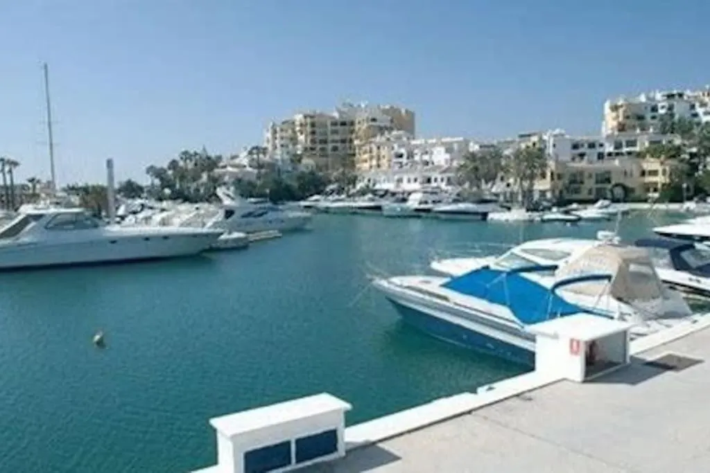 Apartment Apartamento Duplex Playa De Artola-Baja-Marbella Spain