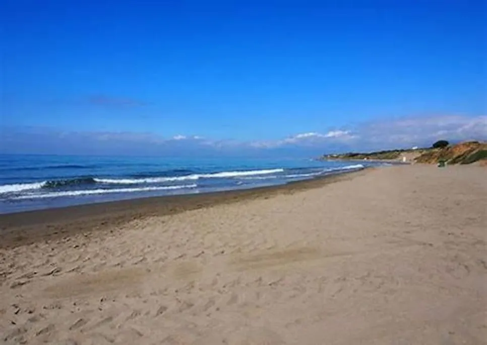 Apartamento Duplex Playa De Artola-Baja-Marbella